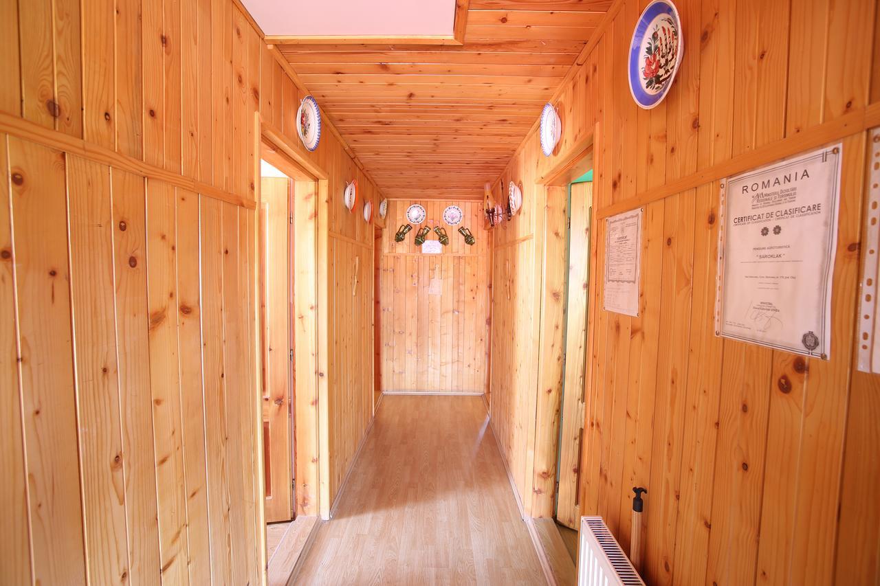 Pensiune Saroklak Sîncraiu Exterior foto