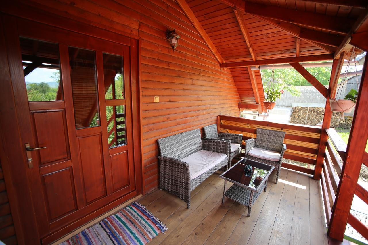 Pensiune Saroklak Sîncraiu Exterior foto